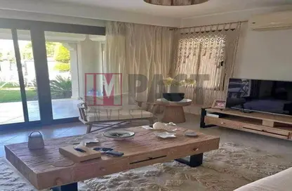 شاليه - 3 غرف نوم - 3 حمامات للبيع في لافيستا جاردنز - لافيستا - العين السخنة - السويس