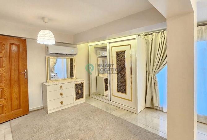 8602345 - Property Image 2