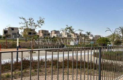 Villa - 4 Bedrooms - 4 Bathrooms for sale in Sodic East - 6th District - New Heliopolis - Cairo