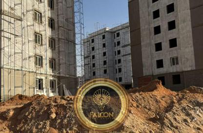 Apartment - 3 Bedrooms - 3 Bathrooms for sale in Mohamed Naguib Axis - Abou El Houl - New Cairo City - Cairo