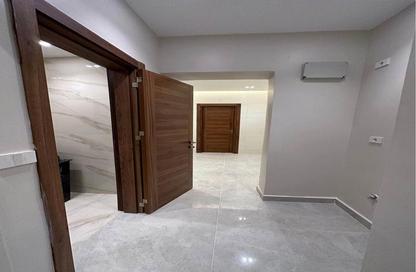 Apartment - 3 Bedrooms - 3 Bathrooms for sale in Six West - Beverly Hills - Sheikh Zayed Compounds - Sheikh Zayed City - Giza