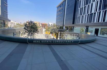 Office Space - Studio - 1 Bathroom for rent in Lake View Residence - 5th Settlement Compounds - The 5th Settlement - New Cairo City - Cairo