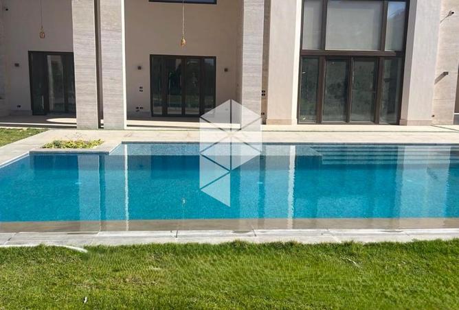 93532303 - Property Main Image