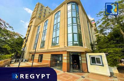 Office Space - Studio - 5 Bathrooms for rent in Cornish El Nile St. - Maadi - Hay El Maadi - Cairo