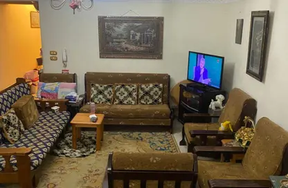 Apartment - 3 Bedrooms - 2 Bathrooms for sale in 8th District - Sheikh Zayed City - Giza