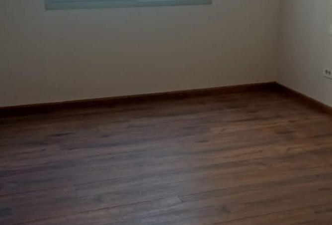 76234482 - Property Image 3
