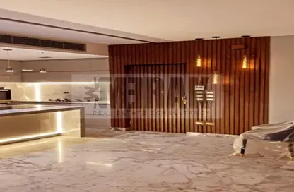 Apartment - 4 Bedrooms - 4 Bathrooms for sale in Lake View Residence - 5th Settlement Compounds - The 5th Settlement - New Cairo City - Cairo