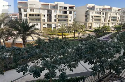 Apartment - 3 Bedrooms - 3 Bathrooms for rent in Garden Residence - Hyde Park - New Cairo City - Cairo