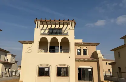 فيلا - 4 غرف نوم - 4 حمامات للبيع في سيتي جيت - كمبوندات التجمع الخامس - التجمع الخامس - مدينة القاهرة الجديدة - القاهرة