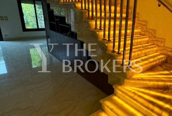 52194192 - Property Image 2