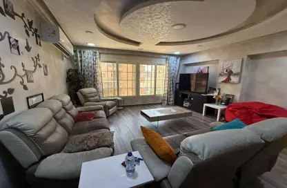 شقة - 2 غرف نوم - 1 حمام للبيع في الشطر العاشر - زهراء المعادي - حي المعادي - القاهرة