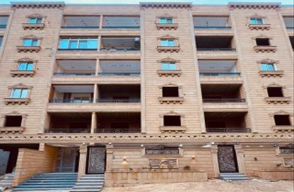 Apartment - 2 Bedrooms - 2 Bathrooms for sale in Gate 1 - Khofo - Hadayek El Ahram - Giza