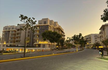 Apartment - 3 Bedrooms - 3 Bathrooms for sale in Mountain View iCity - 5th Settlement Compounds - The 5th Settlement - New Cairo City - Cairo