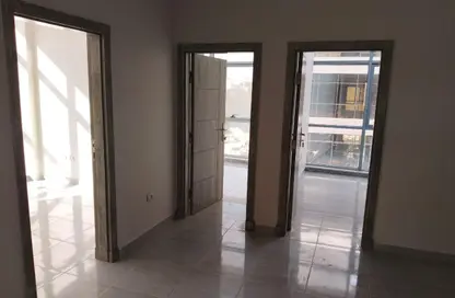 Office Space - 4 Bedrooms - 2 Bathrooms for rent in El Banafseg Services Area - El Banafseg - New Cairo City - Cairo
