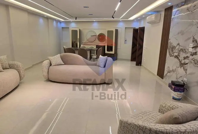 118808304 - Property Image 2