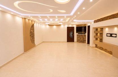 Apartment - 3 Bedrooms - 2 Bathrooms for rent in Tijan - Zahraa El Maadi - Hay El Maadi - Cairo Apartment - 3 Bedrooms - 2 Bathrooms for rent in Tijan - Zahraa El Maadi - Hay El Maadi - Cairo