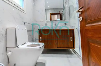 Apartment - 2 Bedrooms - 4 Bathrooms for sale in October Plaza - 6 October Compounds - 6 October City - Giza