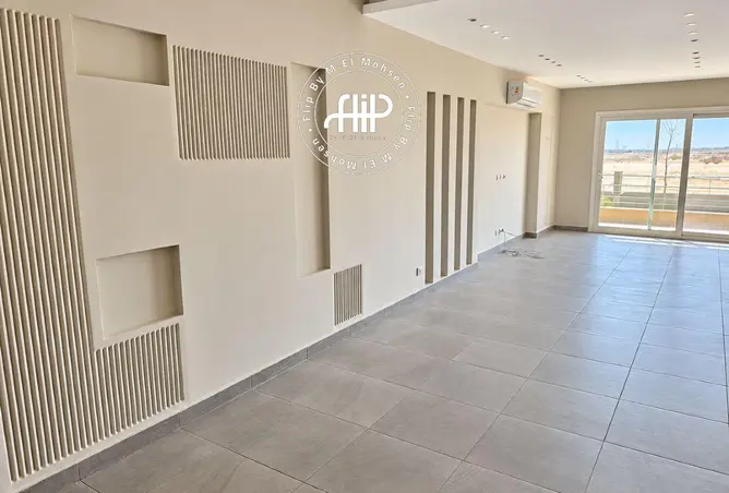 121151454 - Property Image 3