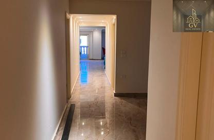 Apartment - 3 Bedrooms - 2 Bathrooms for sale in Beverly Hills Road - 17th District - Sheikh Zayed City - Giza