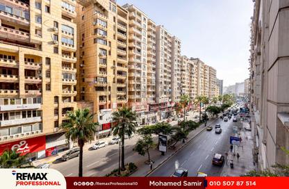 شقة - 5 غرف نوم - 3 حمامات للبيع في شارع محمد فوزي معاذ - سموحة - حي شرق - الاسكندرية