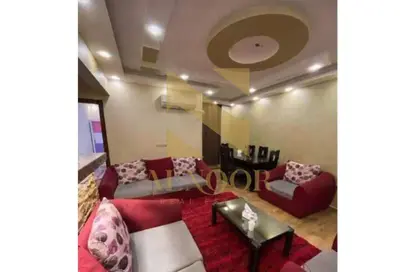 Apartment - 2 Bedrooms - 1 Bathroom for rent in Al Mohandes Ahmed Kamal Hamdy St. - 16th District - Sheikh Zayed City - Giza