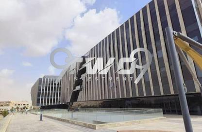 Office Space - Studio - 2 Bathrooms for rent in Eastown - 5th Settlement Compounds - The 5th Settlement - New Cairo City - Cairo