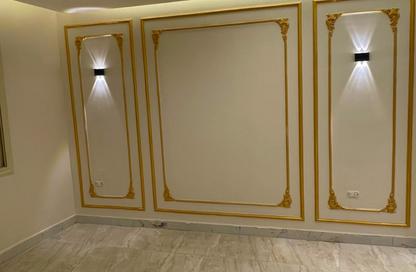 Apartment - 3 Bedrooms - 2 Bathrooms for sale in Al Andalus District - New Cairo City - Cairo