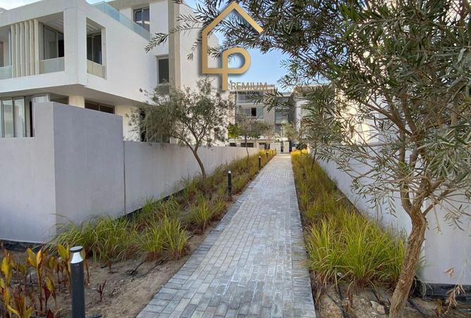 8611162 - صورة العقار 2