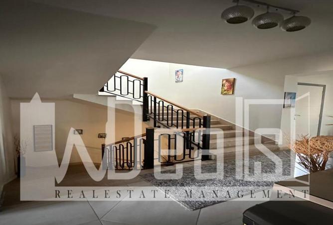 66427448 - Property Image 2