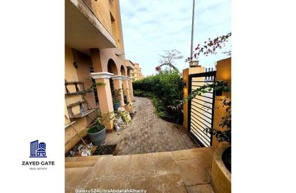 Apartment - 3 Bedrooms - 2 Bathrooms for sale in Al Khamayel city - Sheikh Zayed Compounds - Sheikh Zayed City - Giza