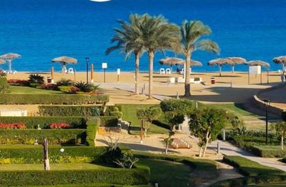 Chalet - 2 Bedrooms - 2 Bathrooms for sale in Mountain view - Al Ain Al Sokhna - Suez