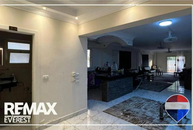 57242377 - Property Image 2