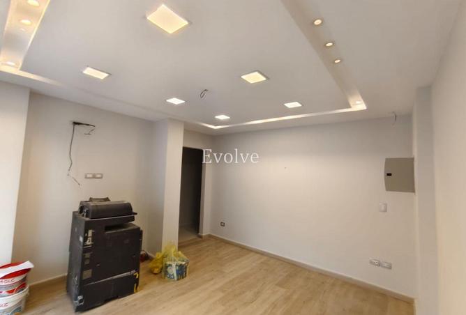 100925451 - Property Image 3