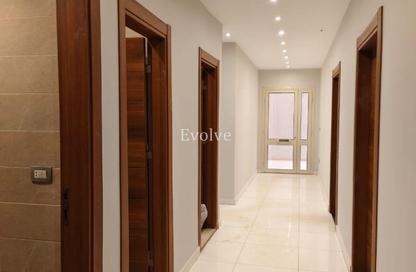 Office Space - Studio - 2 Bathrooms for rent in Zahraa Al Maadi St. - Degla - Hay El Maadi - Cairo