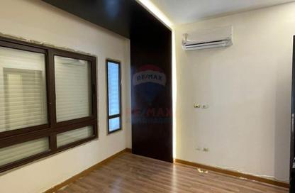 Apartment - 3 Bedrooms - 2 Bathrooms for rent in One 16 - Sheikh Zayed Compounds - Sheikh Zayed City - Giza