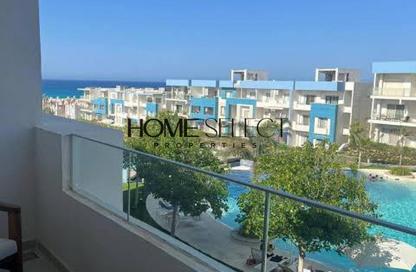 Chalet - 2 Bedrooms - 2 Bathrooms for sale in Fouka Bay - Ras Al Hekma - North Coast
