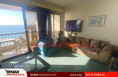 Apartment - 2 Bedrooms - 1 Bathroom for sale in Al Geish Road - Laurent - Hay Sharq - Alexandria
