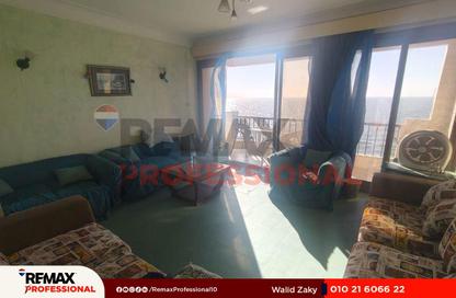 Apartment - 2 Bedrooms - 1 Bathroom for sale in Al Geish Road - Laurent - Hay Sharq - Alexandria