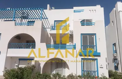 (بنتهاوس  (روف - 3 غرف نوم - 2 حمامات للبيع في ماونتن فيو راس الحكمة - راس الحكمة - الساحل الشمالي