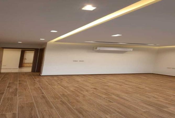 8423644 - Property Image 3