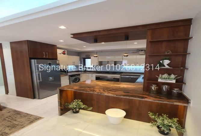 8593486 - Property Image 2