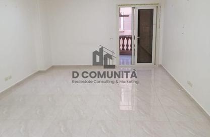 Apartment - 3 Bedrooms - 3 Bathrooms for sale in South Lotus - El Lotus - New Cairo City - Cairo