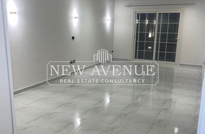 Apartment - 2 Bedrooms - 2 Bathrooms for sale in Regents Park - Al Andalus District - New Cairo City - Cairo