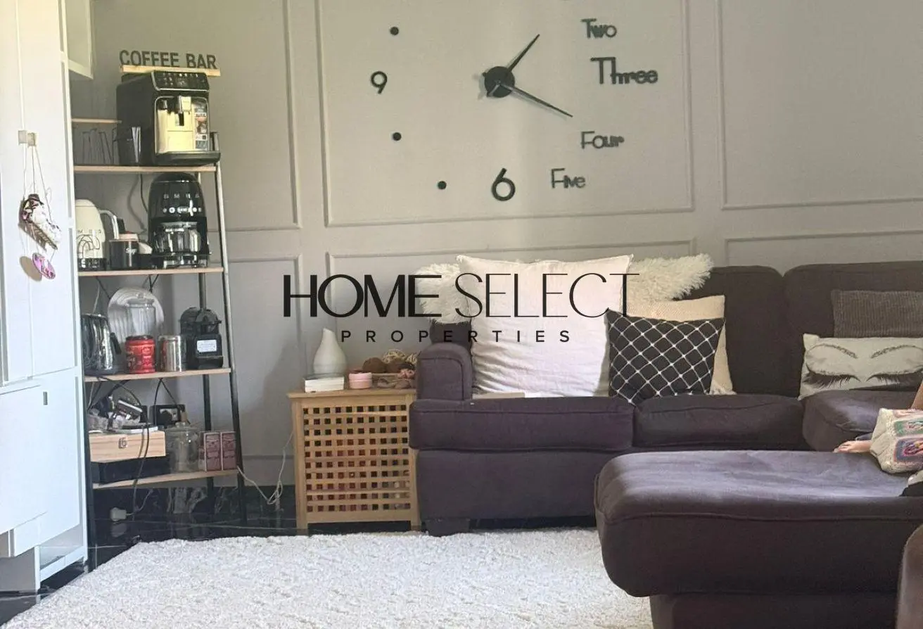 73764400 - Property Main Image