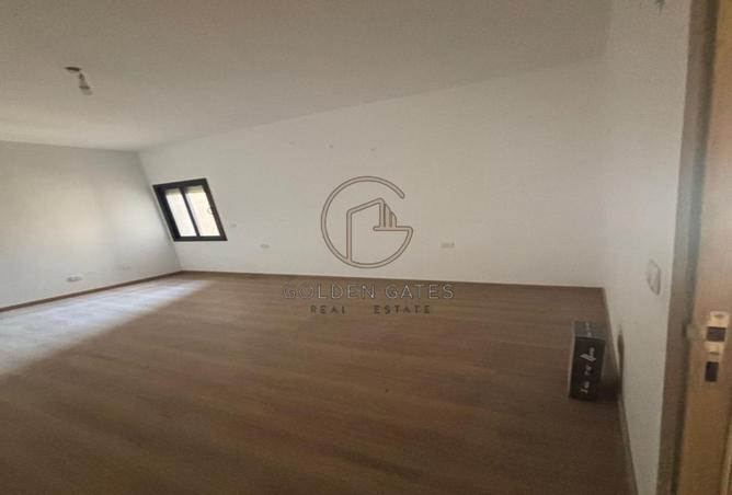 96853917 - Property Image 3