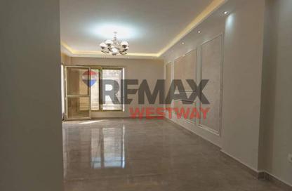 Apartment - 3 Bedrooms - 2 Bathrooms for rent in Mountain View iCity October - 6 October Compounds - 6 October City - Giza