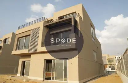 Villa - 5 Bedrooms - 4 Bathrooms for sale in Palm Hills New Cairo - 5th Settlement Compounds - The 5th Settlement - New Cairo City - Cairo