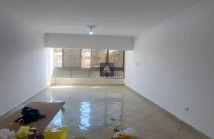 Apartment - 2 Bedrooms - 2 Bathrooms for rent in 2nd Sector - Zahraa El Maadi - Hay El Maadi - Cairo