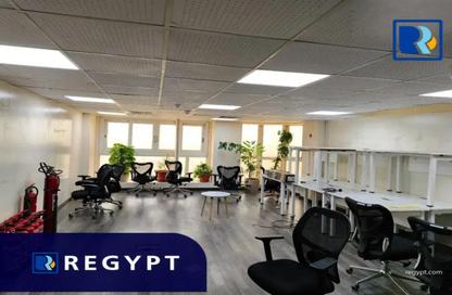 Office Space - 7+ Bedrooms - 4 Bathrooms for rent in Cornish El Nile St. - Maadi - Hay El Maadi - Cairo