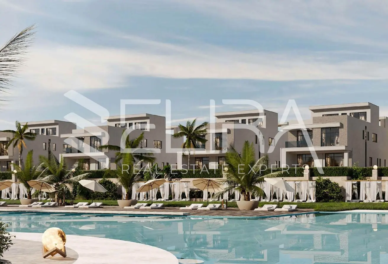 92137004 - Property Main Image